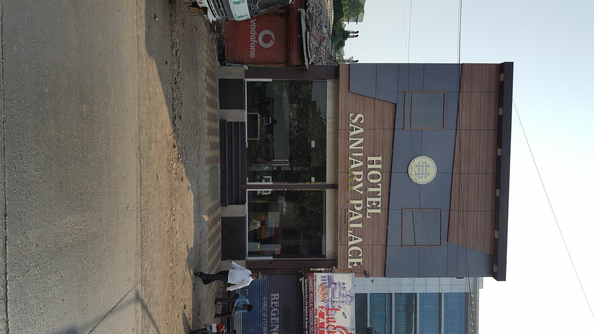 Hotel Sanjary Palace Mumbai Exterior photo